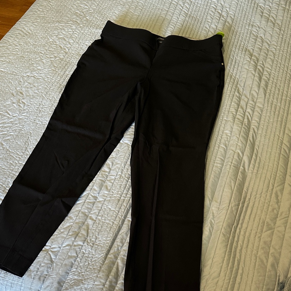 Liz Claiborne Black Women's Classic Career Pants